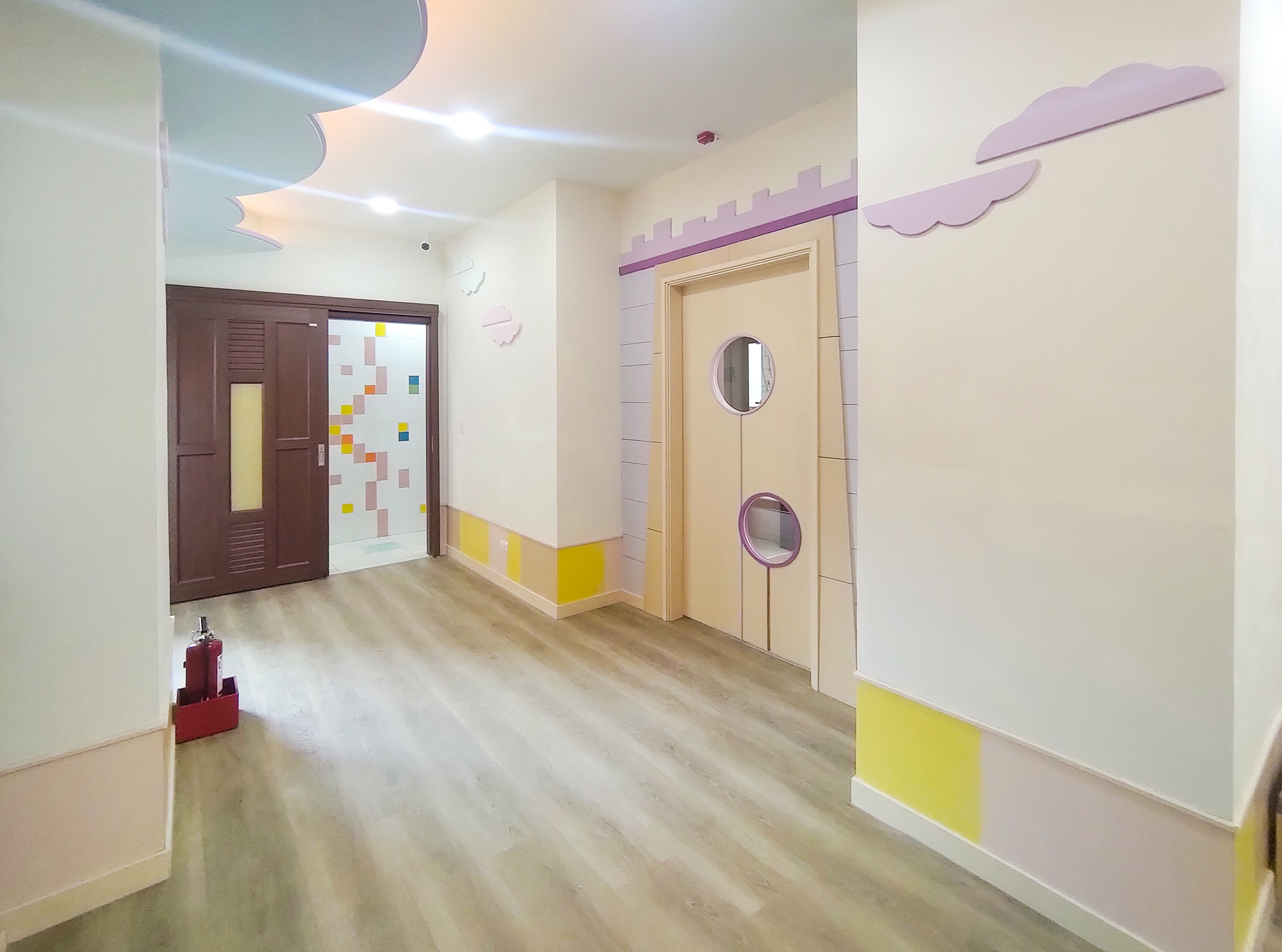 迴廊 義大醫療幼兒園 設計裝修