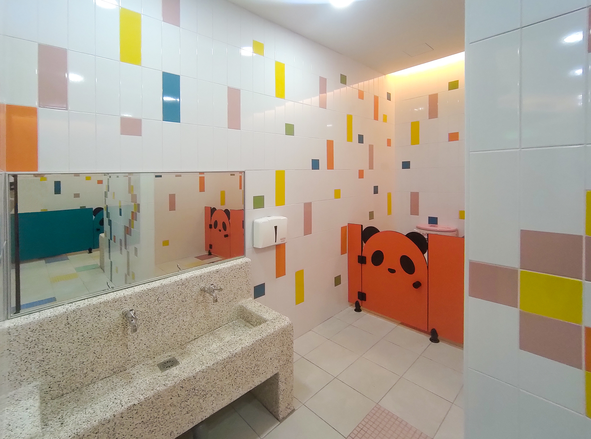 廁所 義大醫療幼兒園 設計裝修